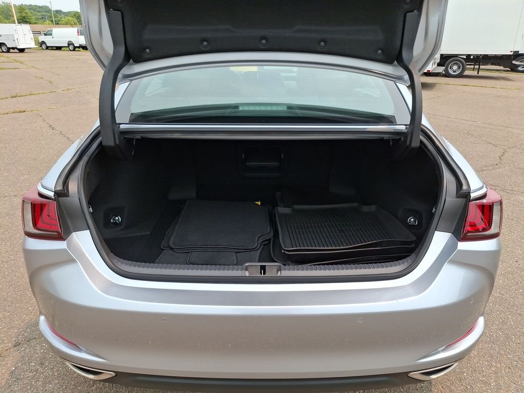 Certified Used 2025 IRIDIUM Lexus 350 image 20