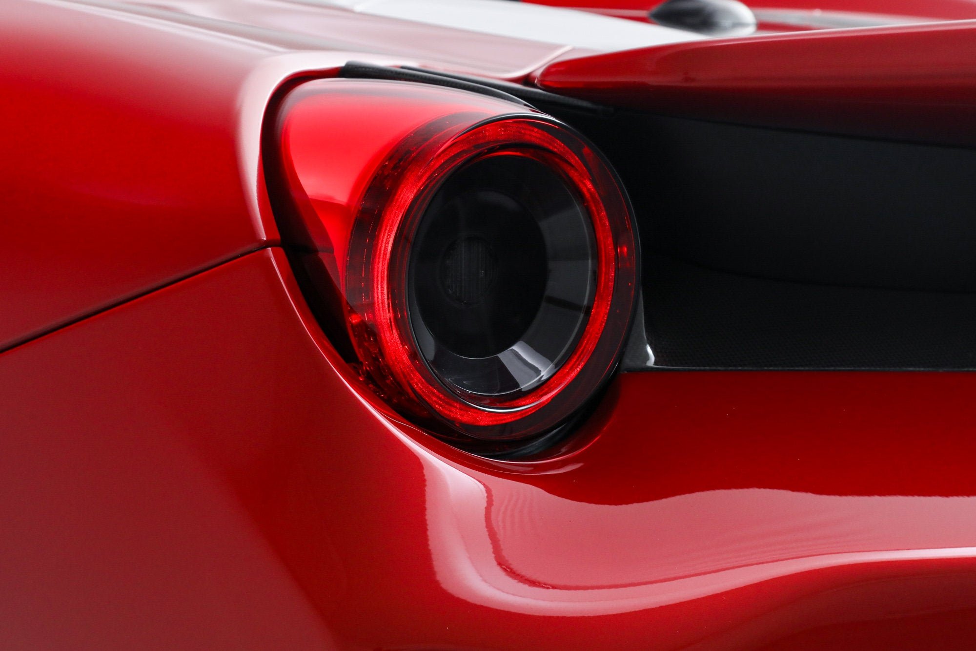 Certified Used 2020 Rosso Fuoco Ferrari  image 20