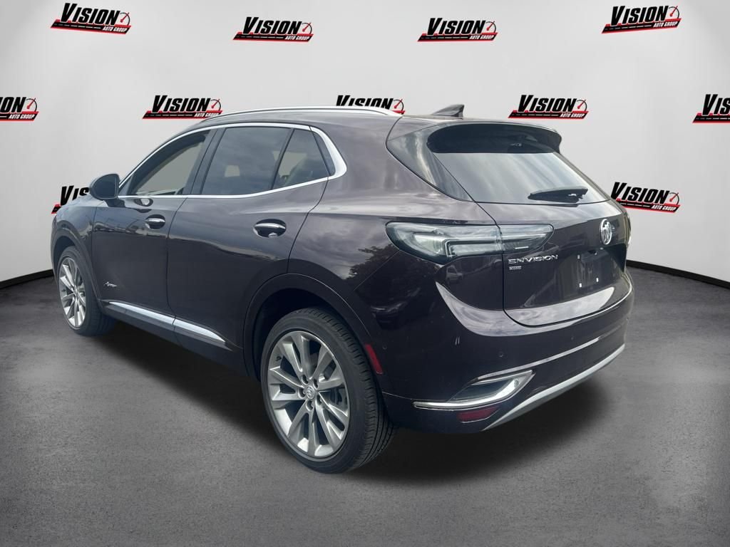 Used 2022 Red Buick Avenir image 5
