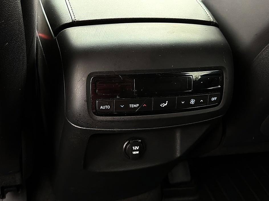 Used 2023 Abyss Black Pearl Hyundai SEL image 8
