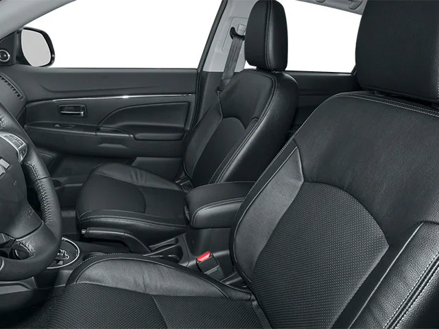 Used 2014  Mitsubishi ES image 8