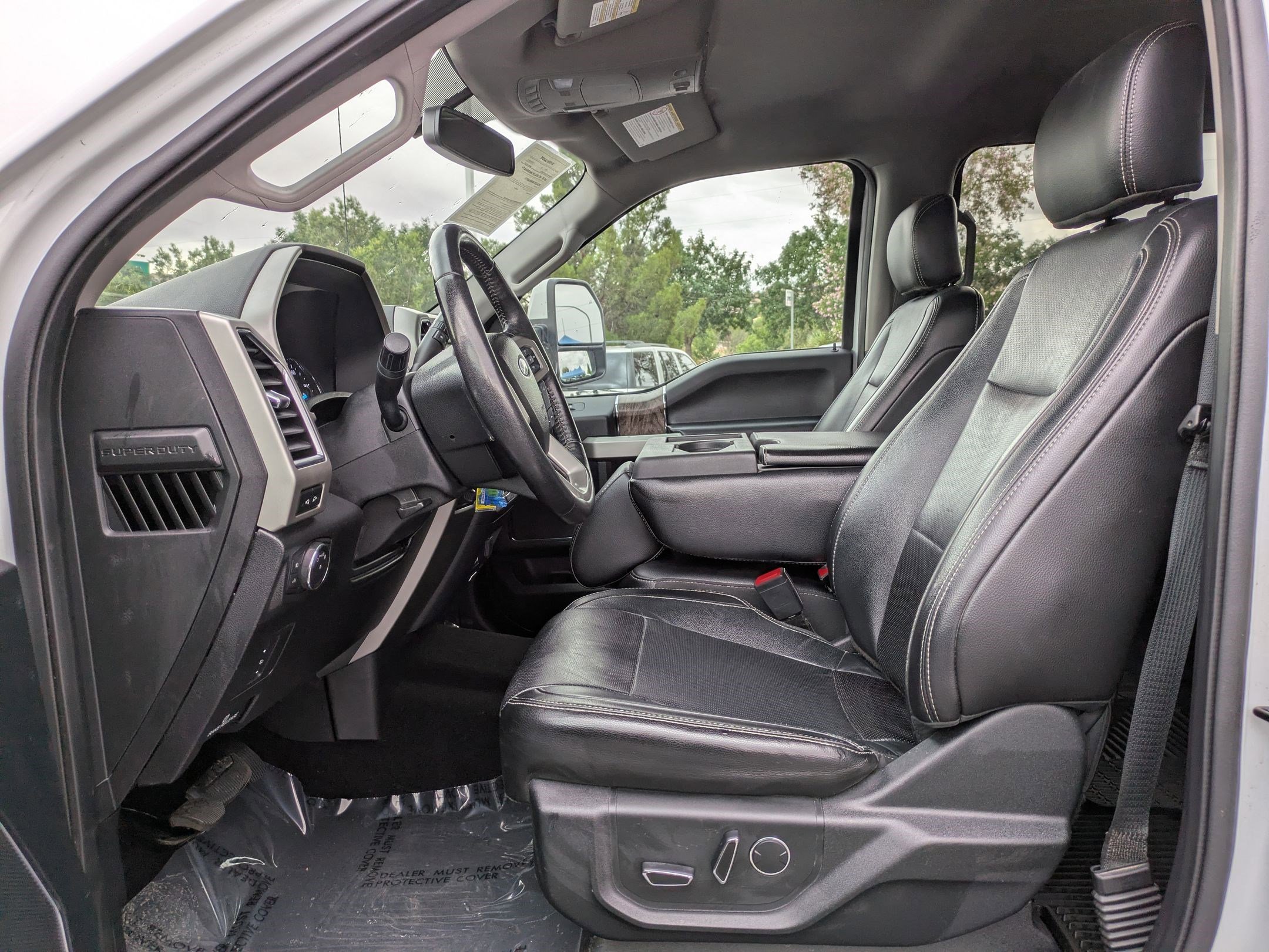 Used 2018 Oxford White Ford LARIAT image 14