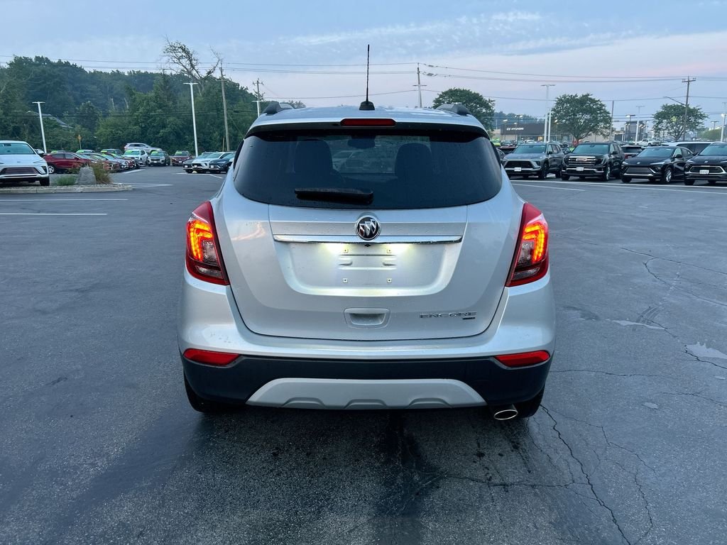 Used 2020 Silver Buick Preferred image 7