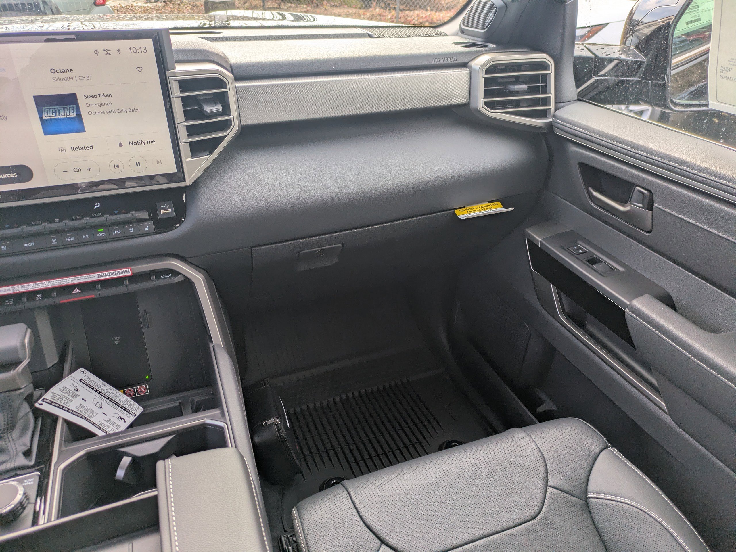 2026 Toyota Tundra Limited - Photo 18