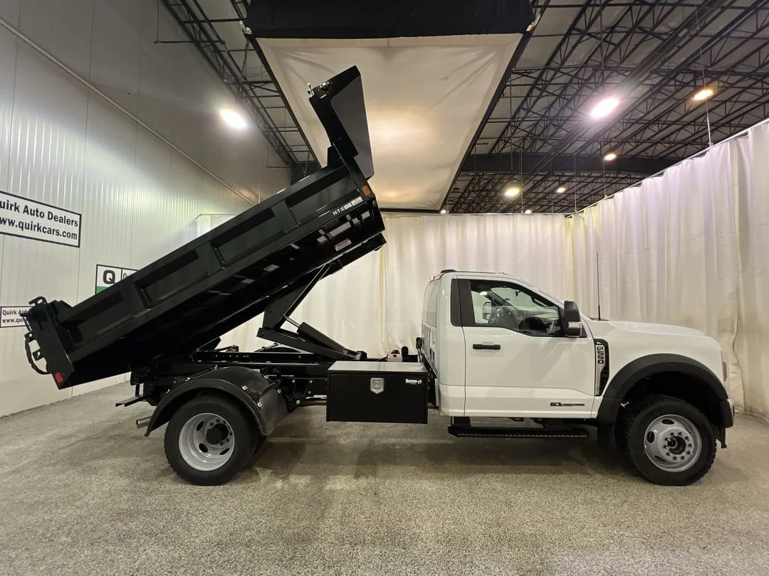 New 2026 Oxford White Ford F-550® XL image 21
