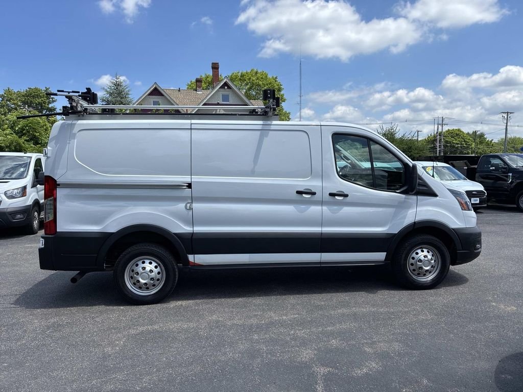 Used 2022 White Ford Base image 8