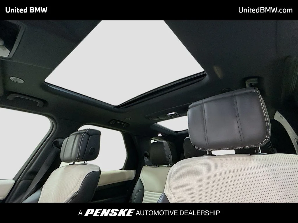 2023 Land Rover Discovery HSE R Dynamic - Photo 12