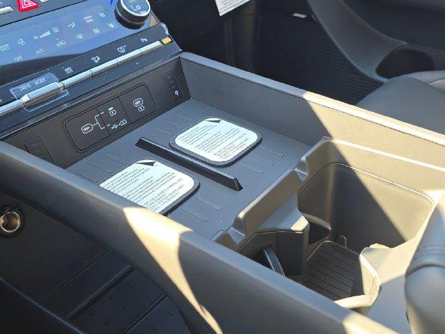 New 2027 Phantom Black Hyundai Calligraphy image 32