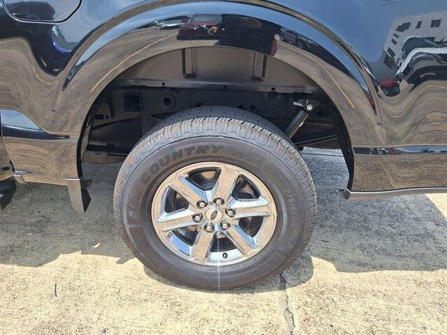 Used 2024 Agate Black Metallic Ford XLT image 27