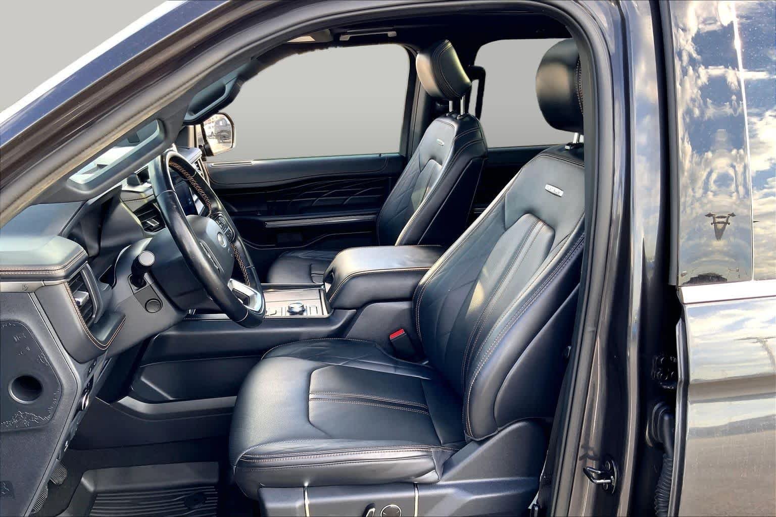Used 2023 Dark Matter Metallic Ford Platinum image 8