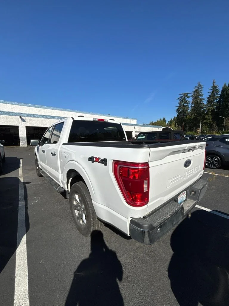 Used 2023 Oxford White Ford XLT image 6
