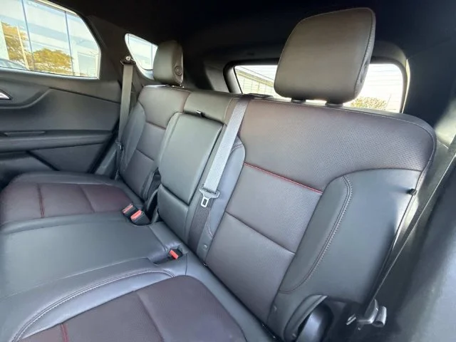 Used 2021 PEWTER METALLIC Chevrolet RS image 32