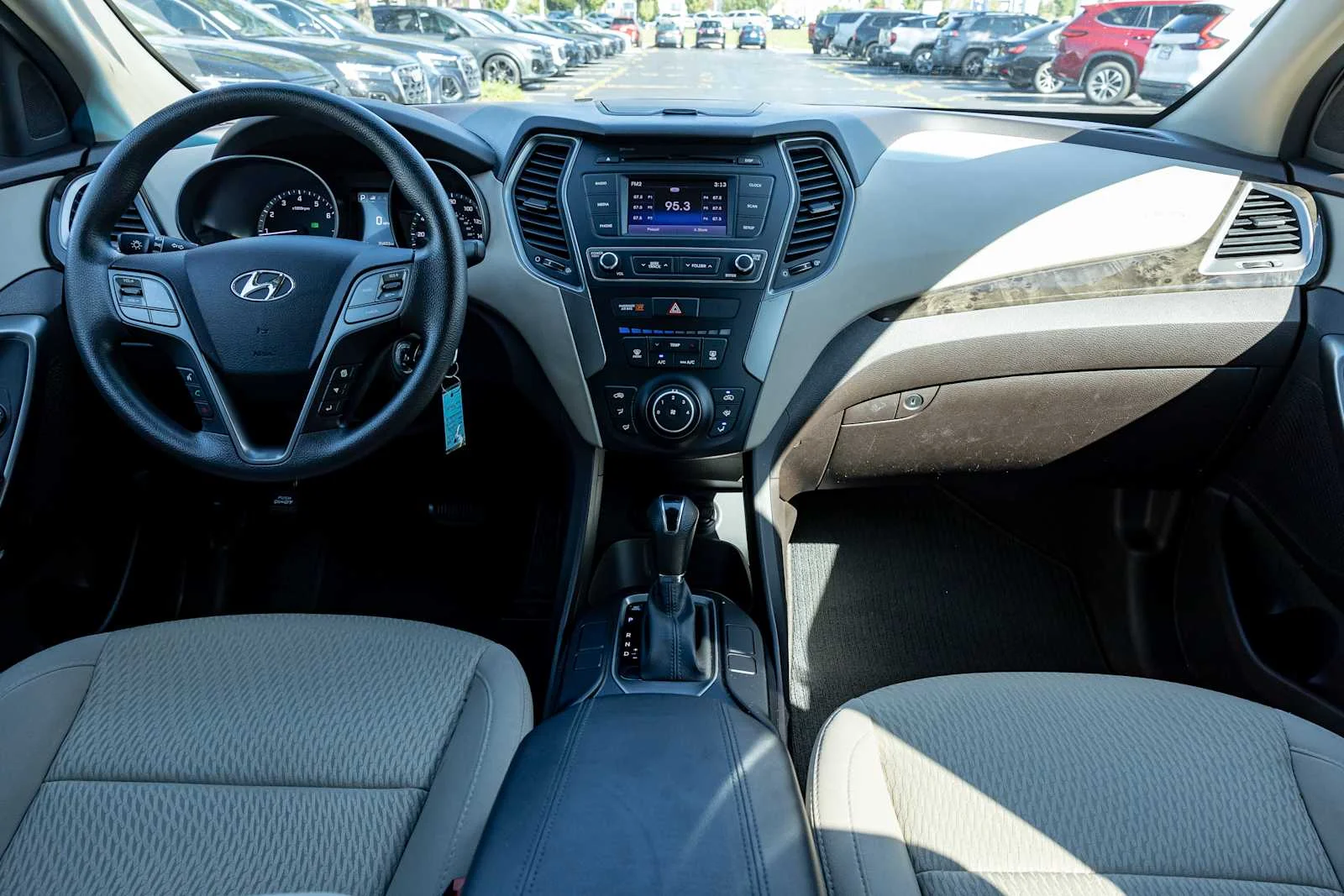Used 2018 Twilight Black Hyundai 2.4L image 9