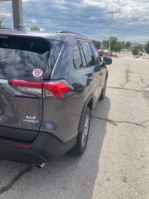 Used 2023 Gray Toyota XLE image 3