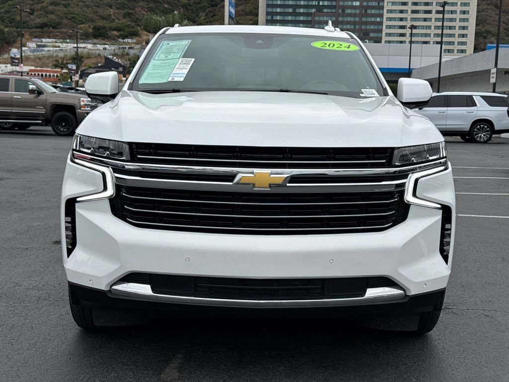 Used 2024 Summit White Chevrolet LT image 5