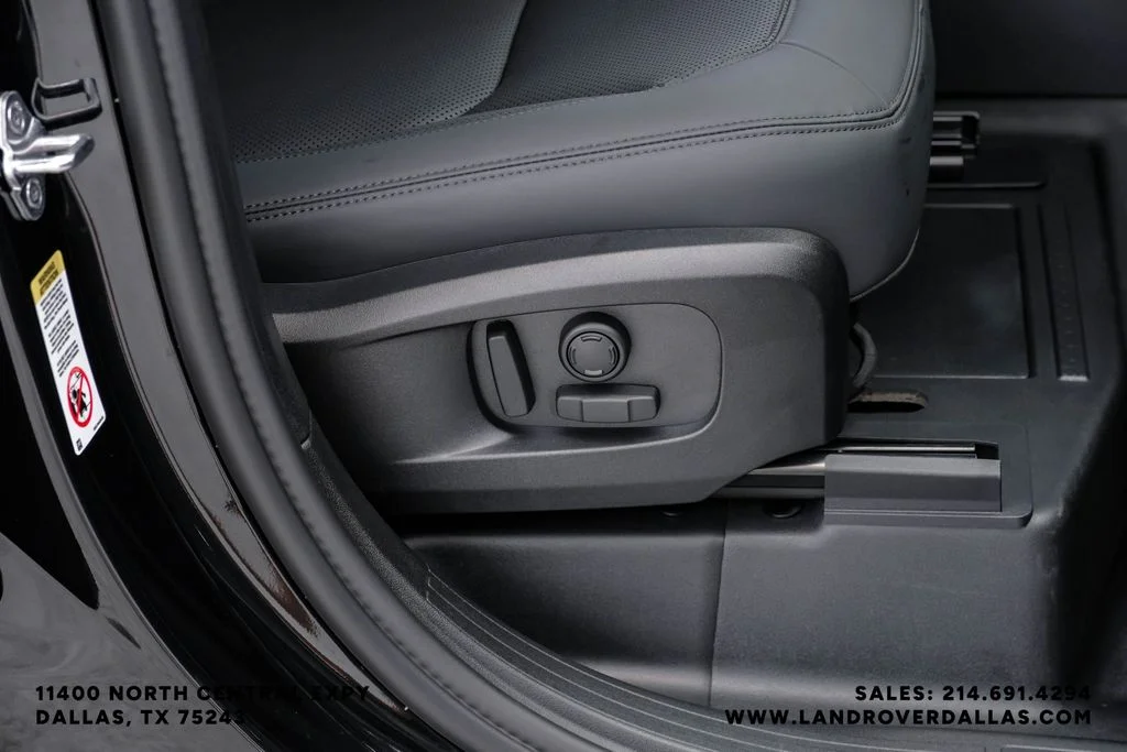 Used 2026 Black Land Rover S image 38