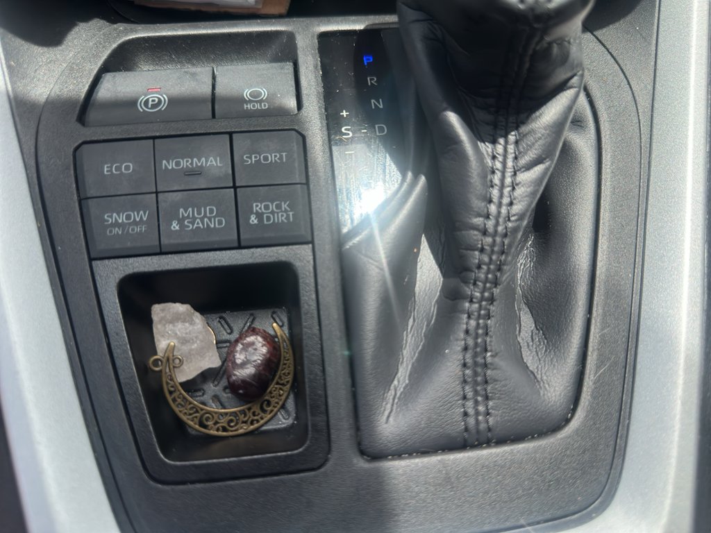 Used 2023 Magnetic Gray Metallic Toyota LE image 9