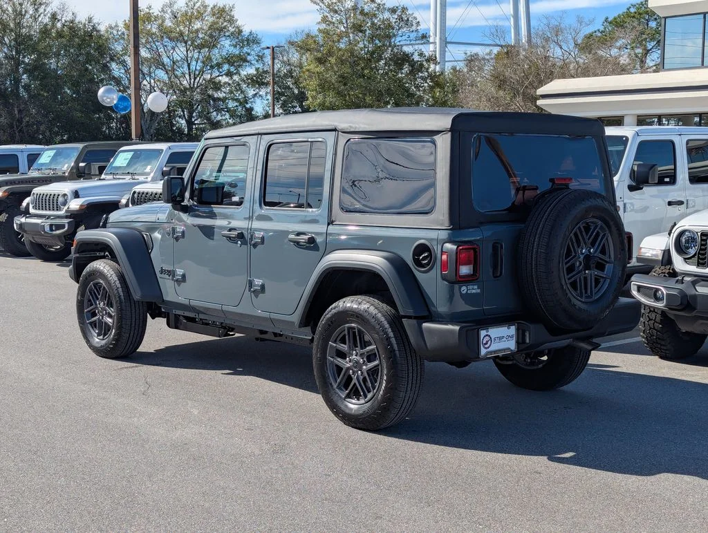 New 2026 Anvil Clear-Coat Exterior Paint Jeep Sport image 7