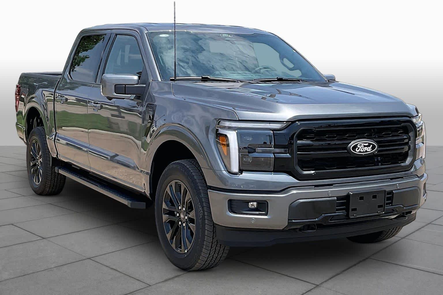 New 2026 Carbonized Gray Metallic Ford Lariat® image 2