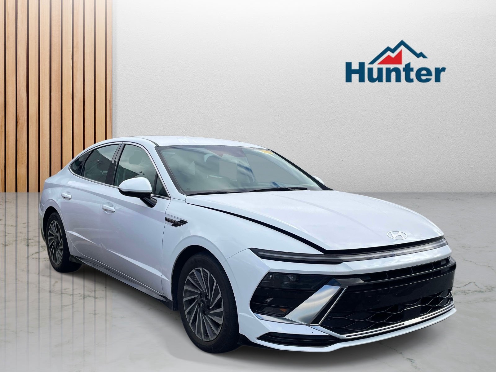 2024 Hyundai Sonata Hybrid