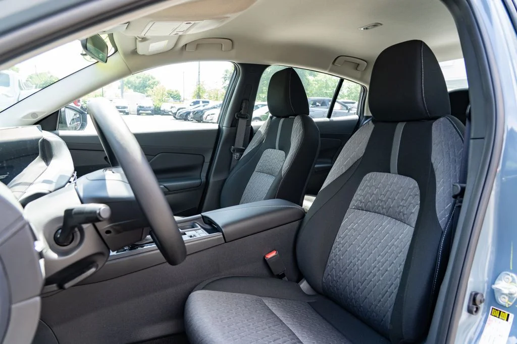 New 2026 Atlantic Gray Metallic Nissan SV image 21