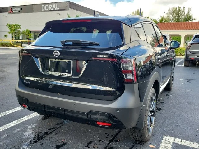 New 2027 Super Black Nissan SR image 4