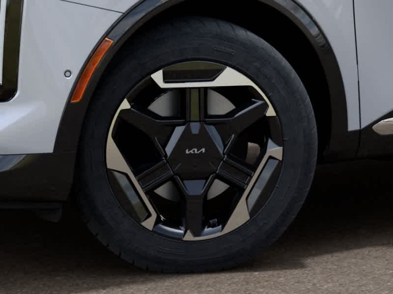 New 2026 Glacial White Pearl Kia SX image 9
