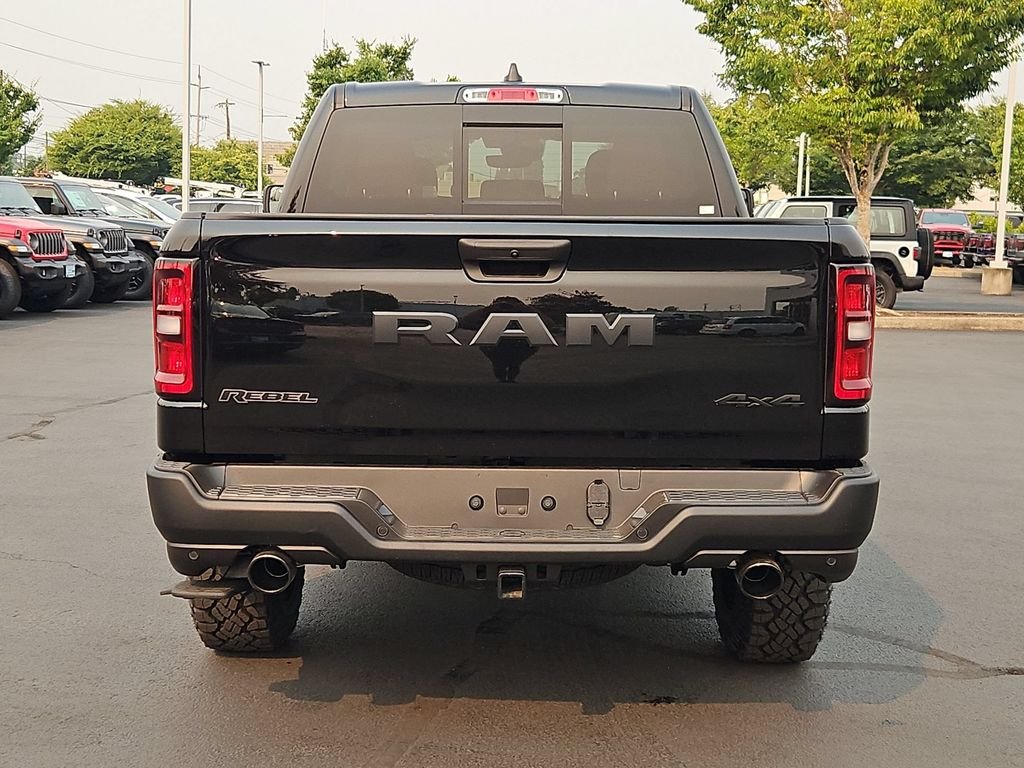 New 2026 Diamond Black Crystal Pearl-Coat Exterior Paint RAM Rebel image 5