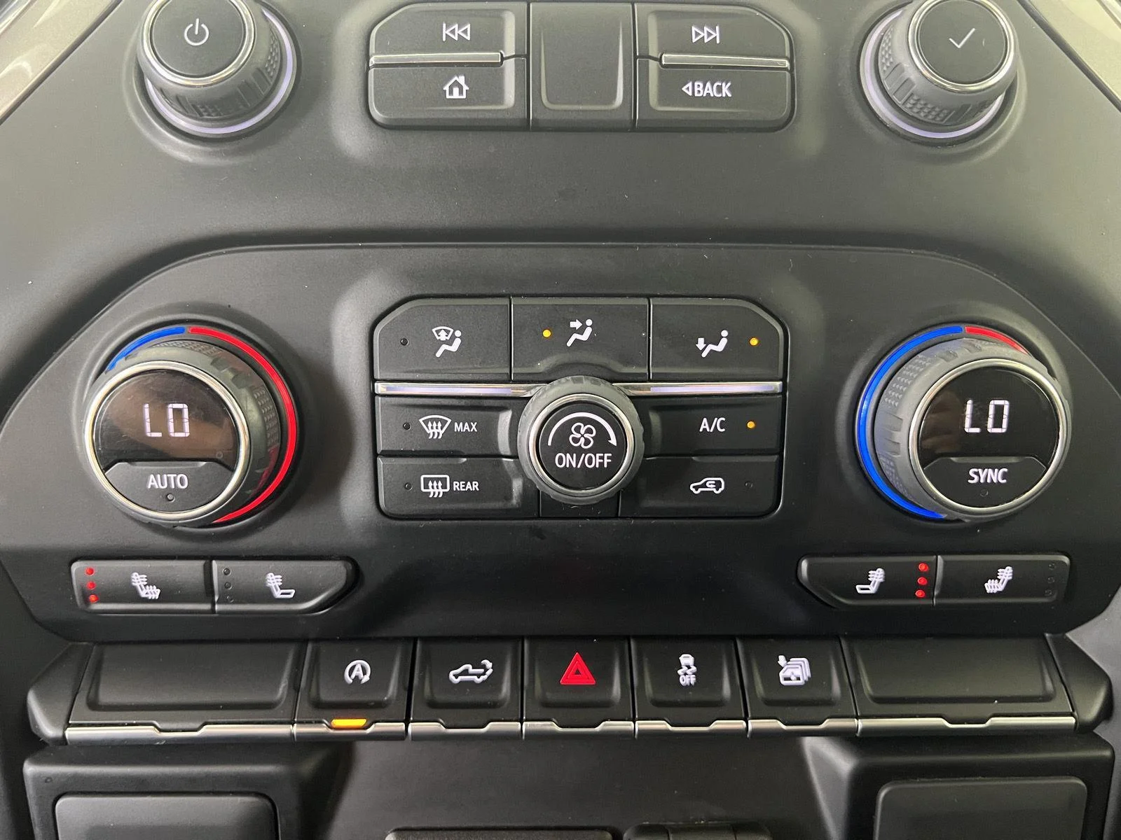 Used 2022 Northsky Blue Metallic Chevrolet LT image 22