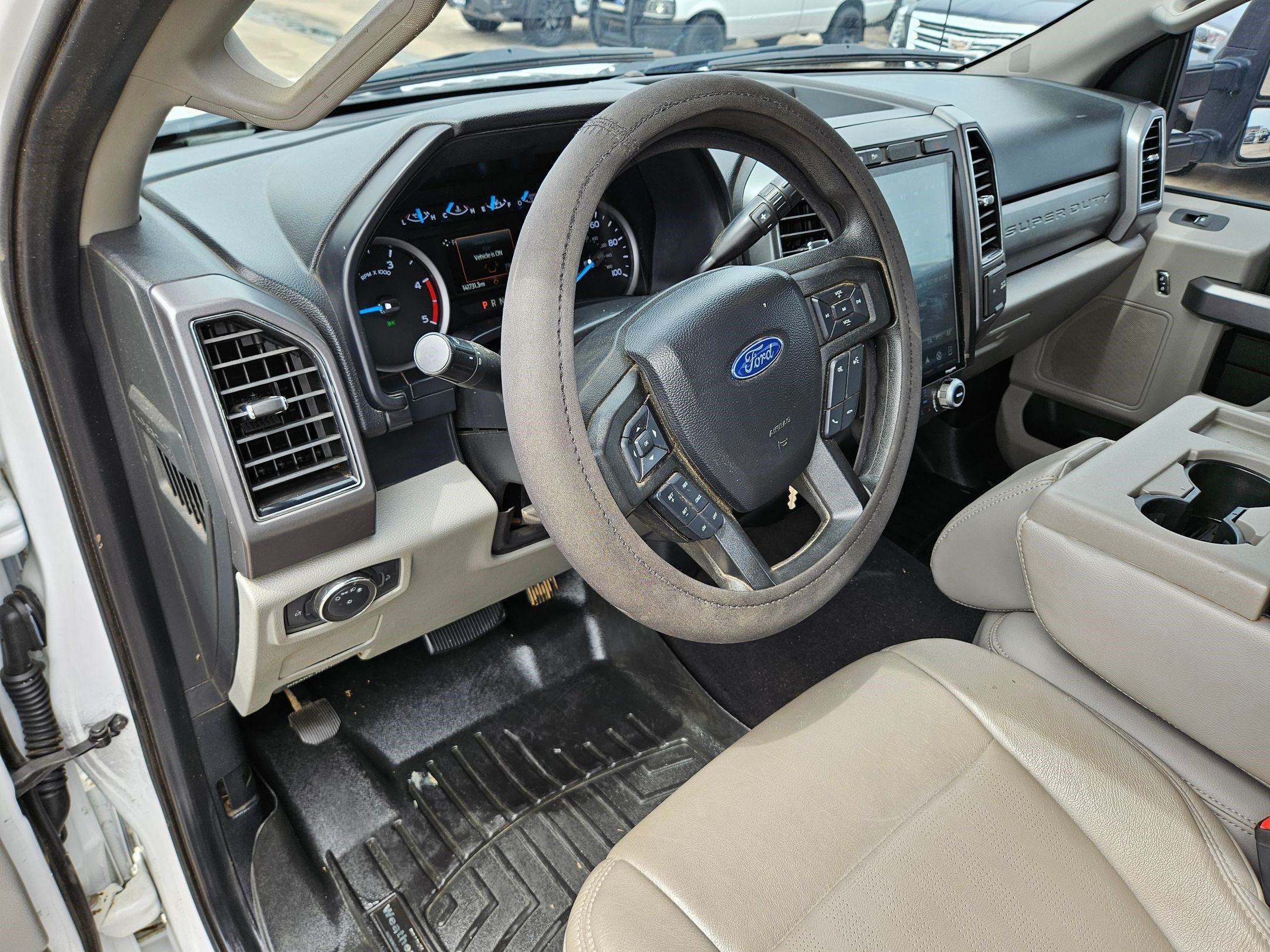 Used 2020 Oxford White Ford XLT image 13