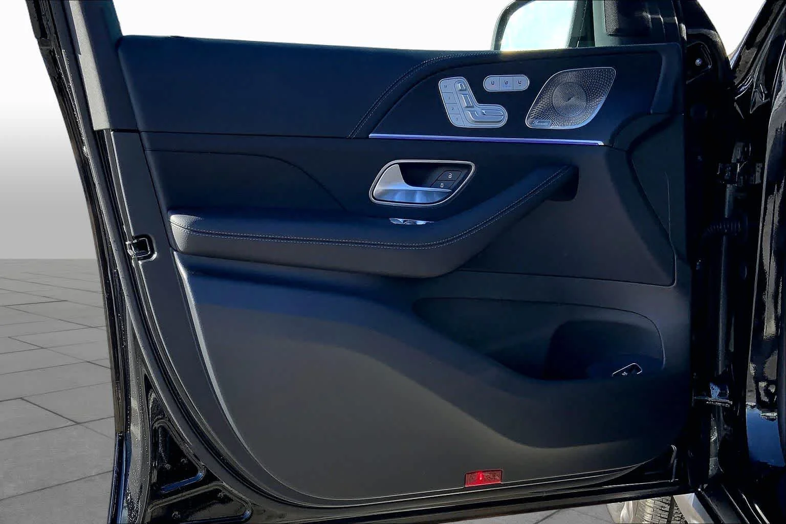 Certified Used 2026 Black Mercedes-Benz GLS 450 image 14