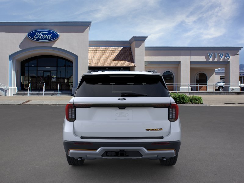 New 2026 Space White Metallic Ford Tremor® image 5