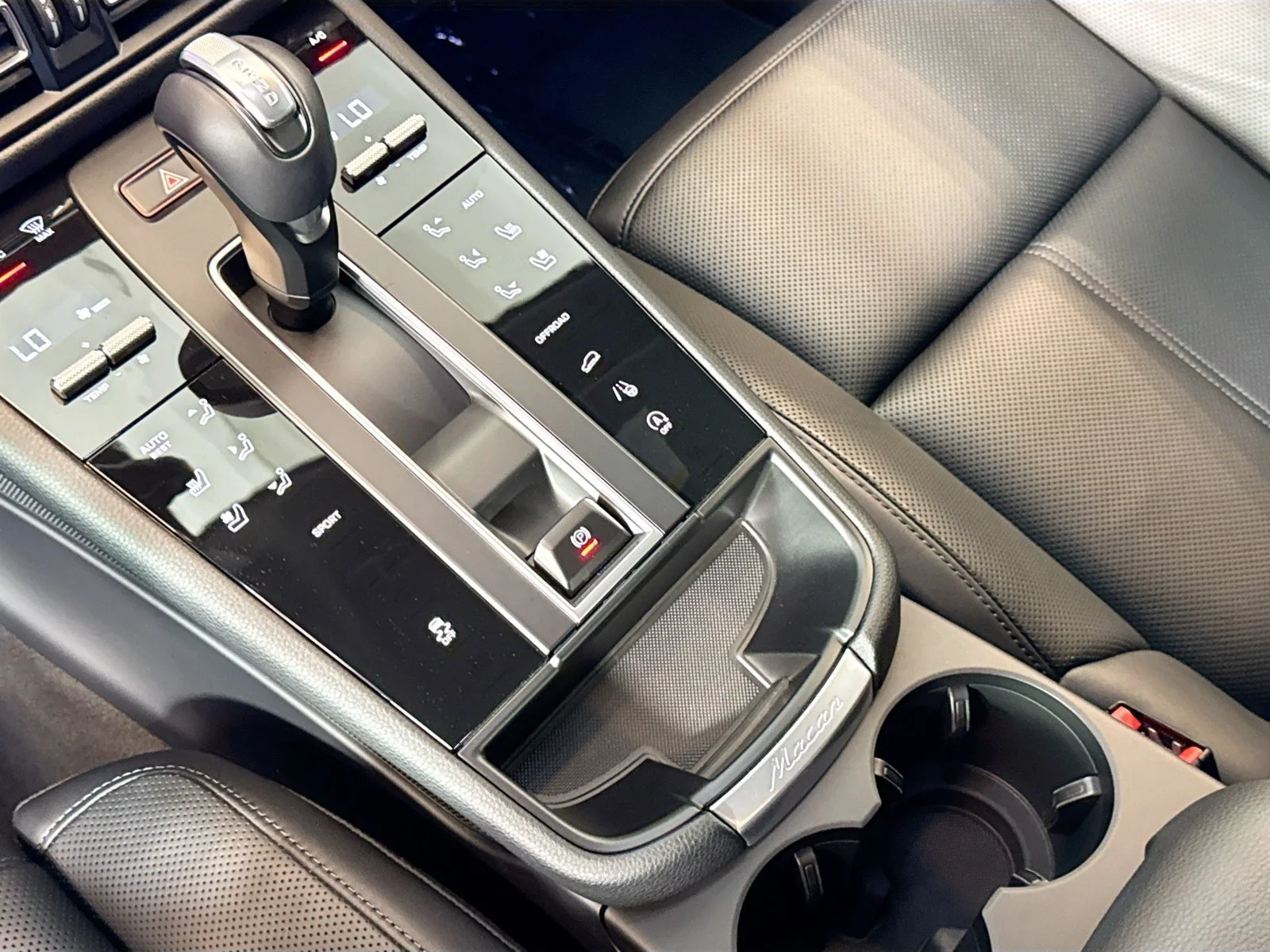 Certified Used 2026 Volcano Grey Metallic Porsche  image 19