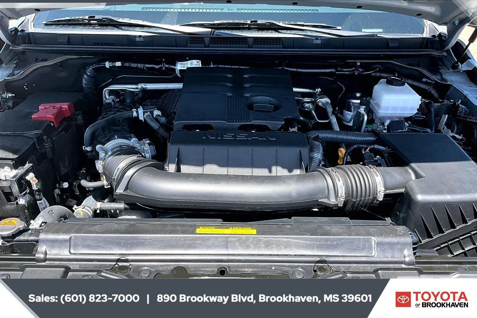 Used 2025 Super Black Nissan PRO-4X image 8