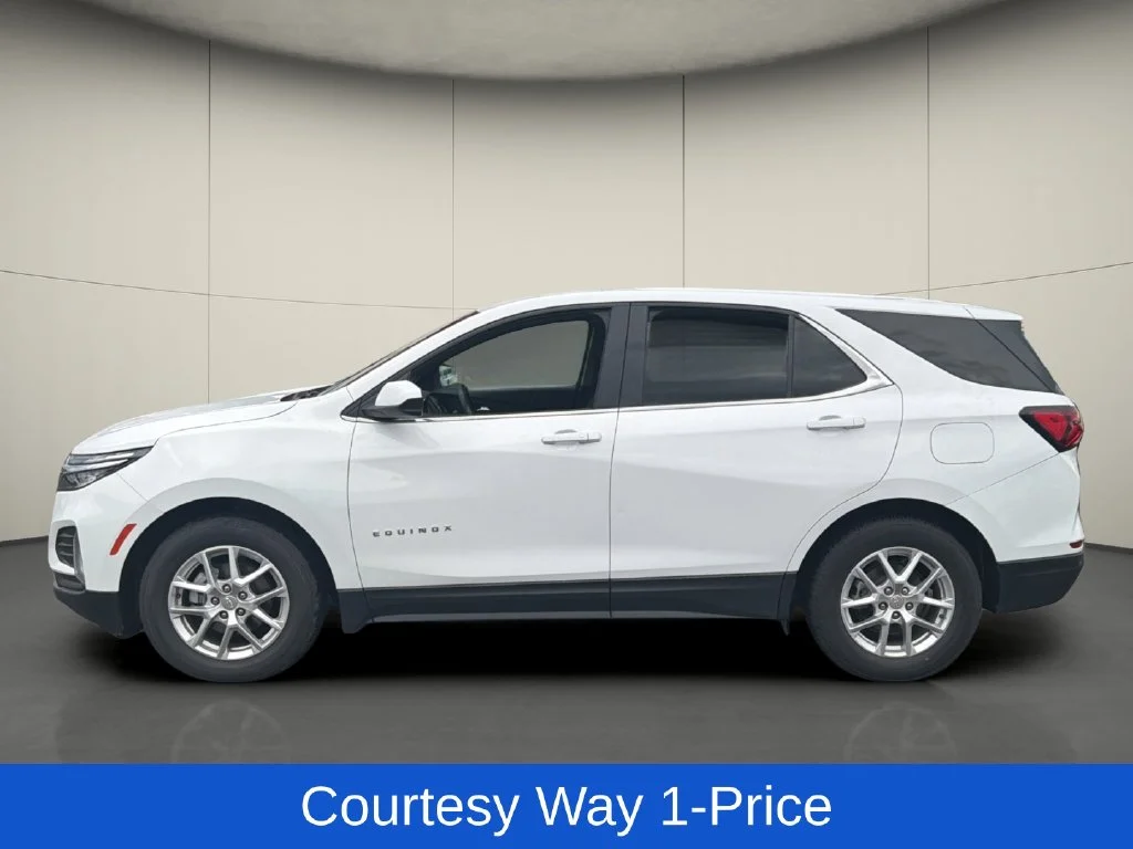 Used 2024 White Chevrolet LT image 5