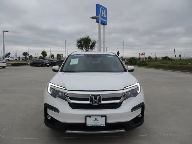 Used 2021 Platinum White Pearl Honda EX image 2