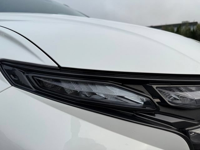 Used 2026 Serenity White Pearl Hyundai SEL image 11
