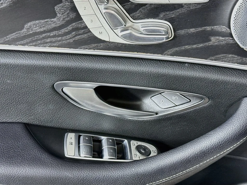 Used 2018 White Mercedes-Benz E 300 image 20
