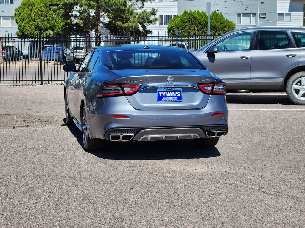 Certified Used 2022 Gray Nissan Platinum image 5