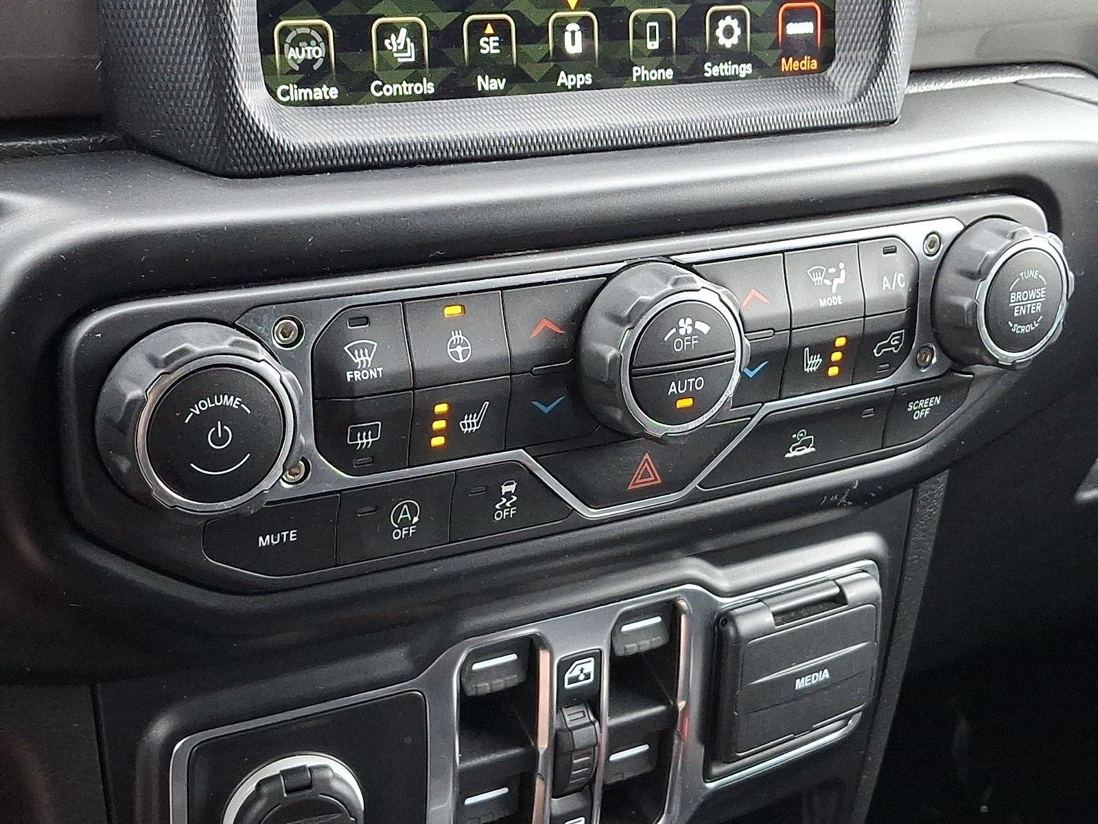 Used 2021 Snazzberry Pearlcoat Jeep Unlimited Sahara image 17
