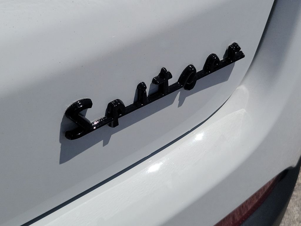 New 2026 Bright White Clearcoat Jeep Latitude image 7