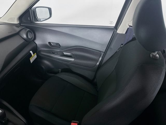 Used 2025 Gray Nissan S image 21