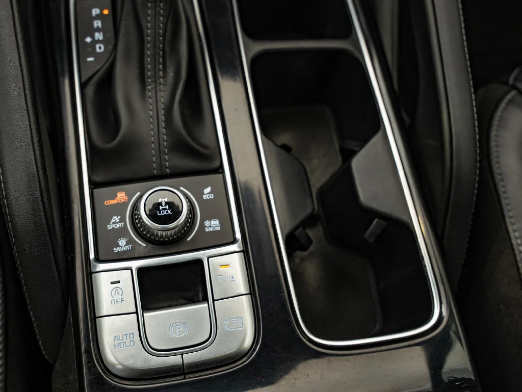 Used 2023 Wolf Gray Kia SX-Prestige X-Line image 39