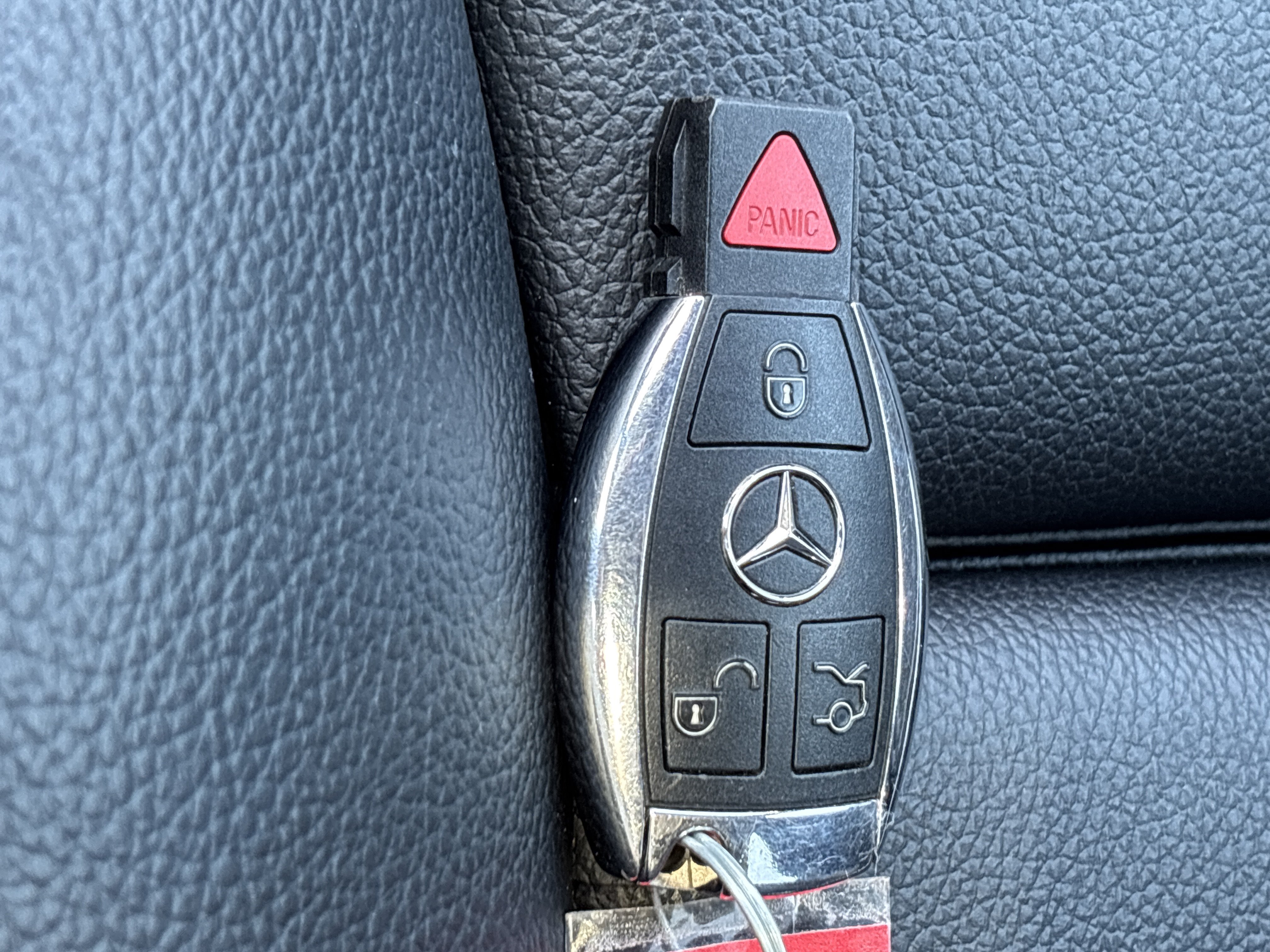 Used 2019 Cosmos Black Metallic Mercedes-Benz GLA 250 4Matic image 41
