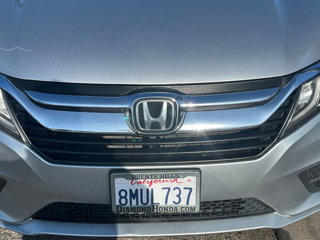Used 2019 Silver Honda EX-L image 43