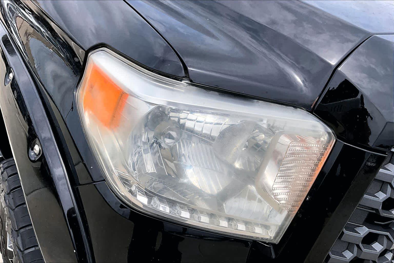 Used 2016 Black Toyota SR5 image 26