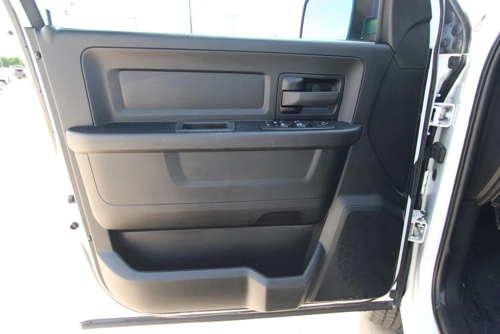 Used 2022 White Ram Tradesman image 27