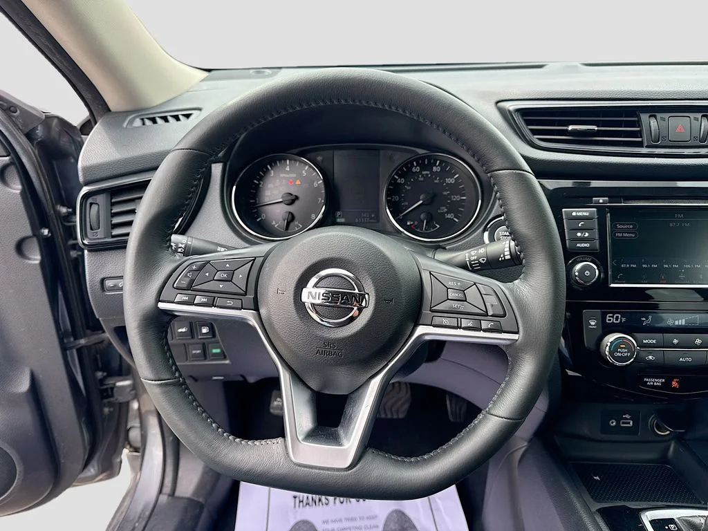 Used 2018 Gray Nissan SV image 10