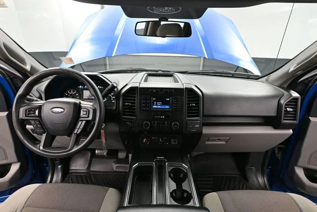 Used 2017 Blue Ford XL image 25