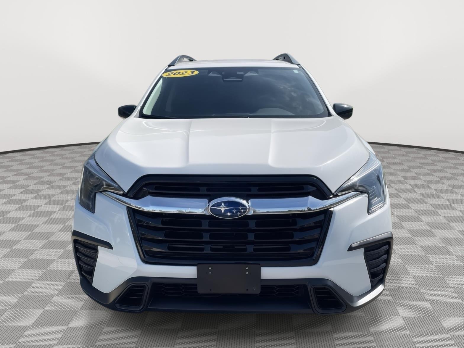 Used 2023 Crystal White Pearl Subaru Base image 3